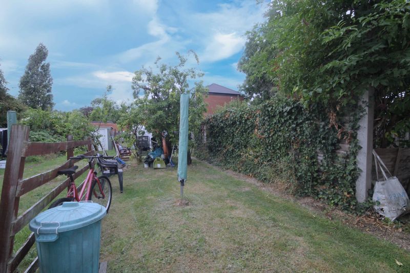 Property photo 3 of 11 Photo 10