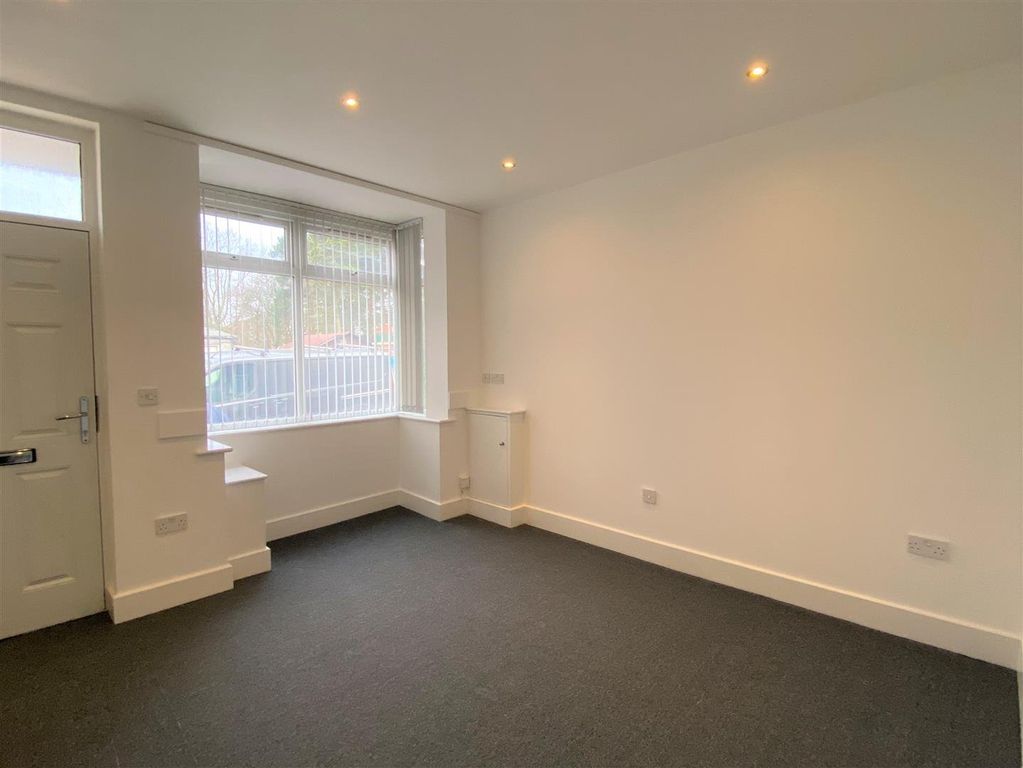 Property photo 2 of 8 Picture No. 04