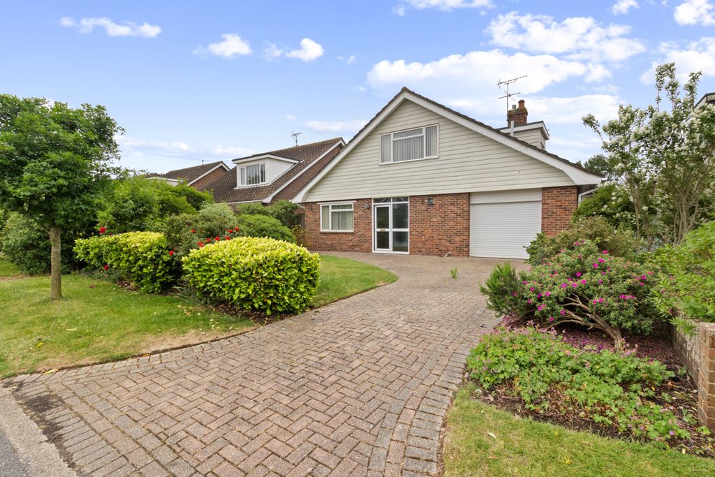 Property photo 1 of 15