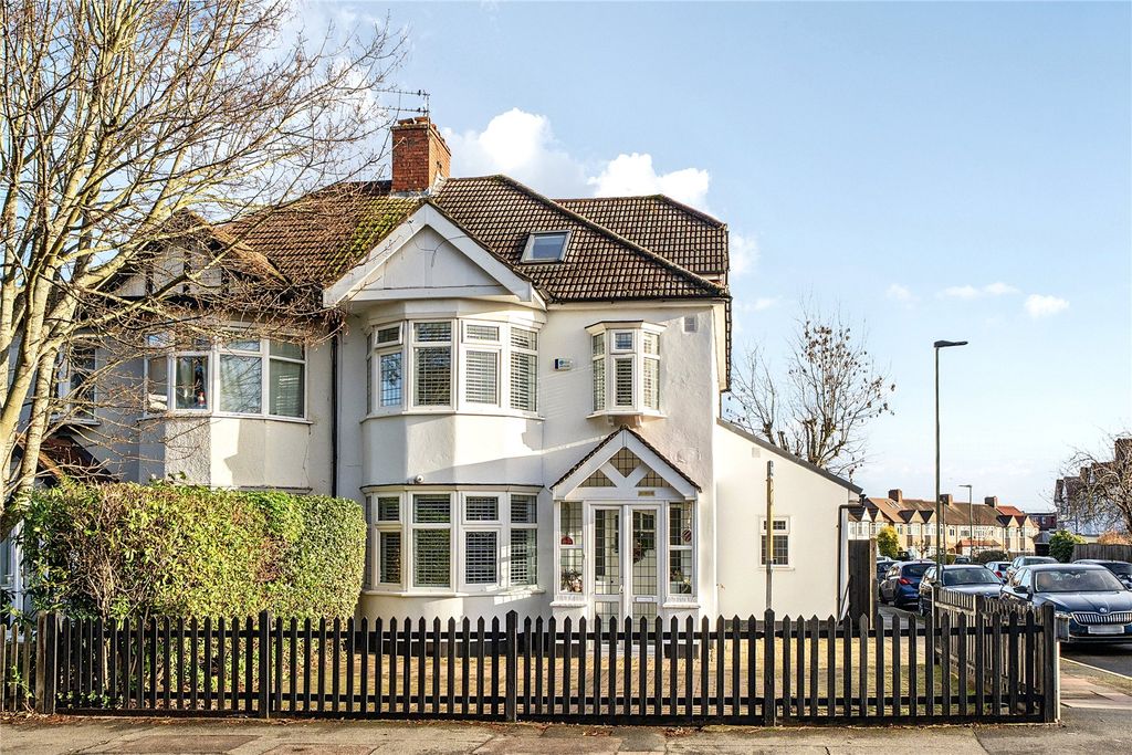 Property photo 1 of 25 Picture No. 01