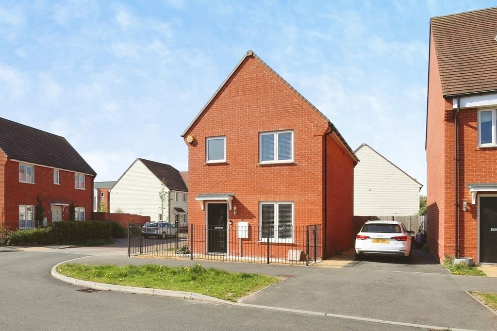 Property photo 1 of 14