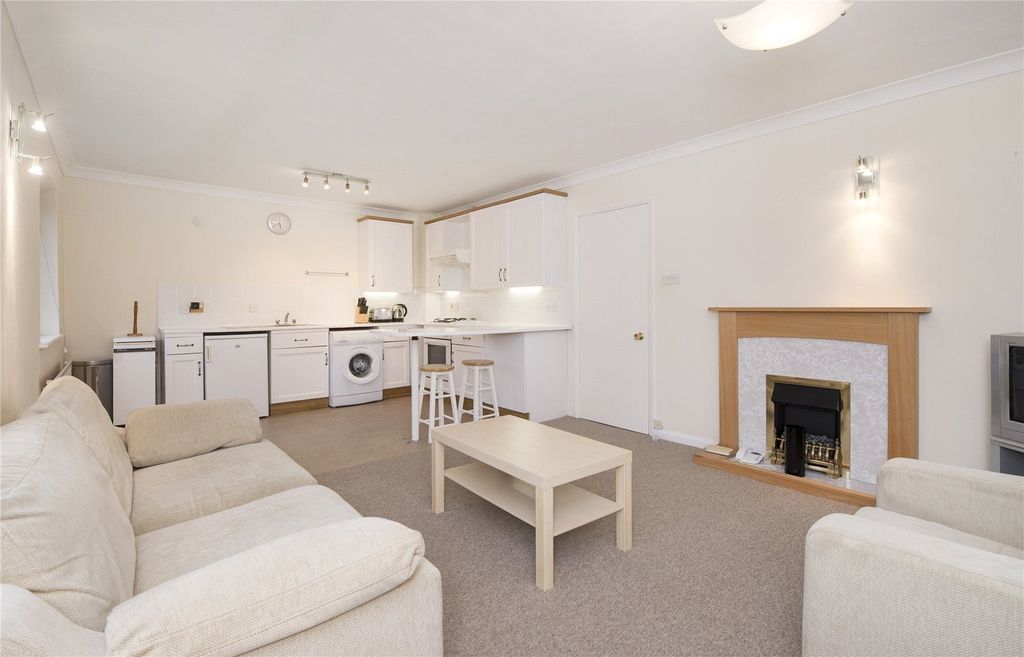 Property photo 2 of 11 Picture No. 04