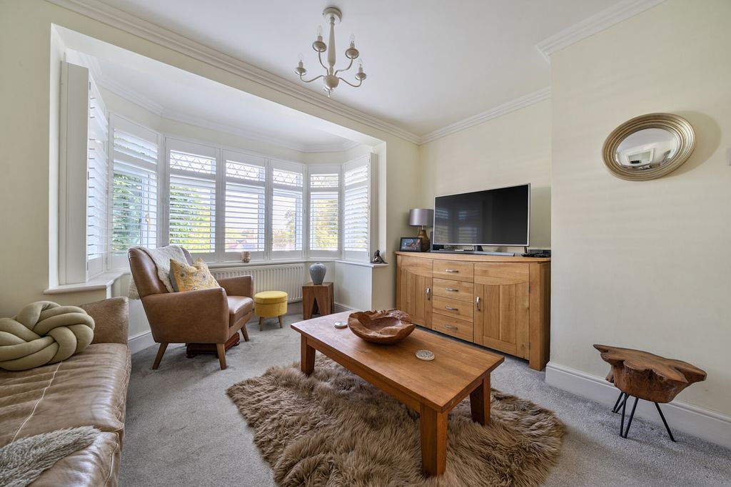 Property photo 2 of 24 Reception