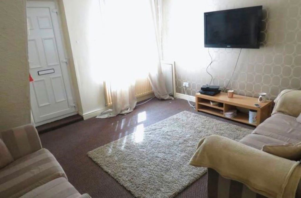 Property photo 2 of 7