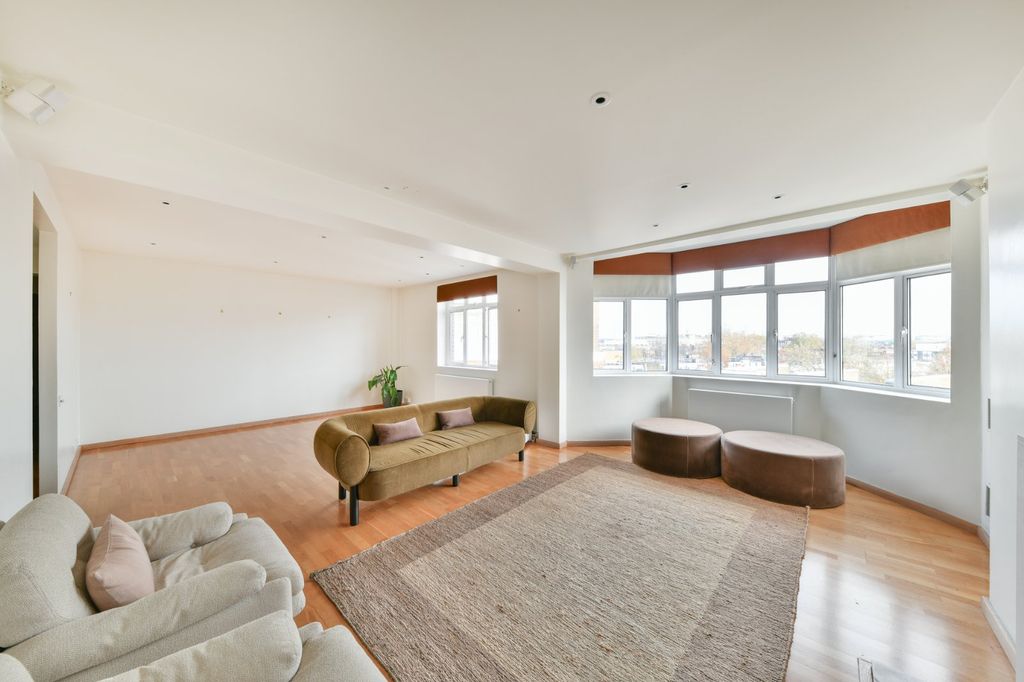 Property photo 1 of 11 Picture No. 06