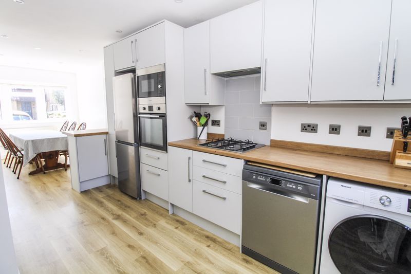 Property photo 2 of 15 Kitchen/Dining Room