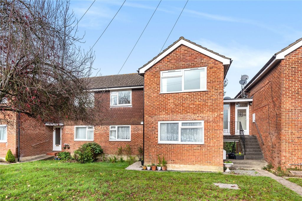 Property photo 1 of 8 Picture No. 11