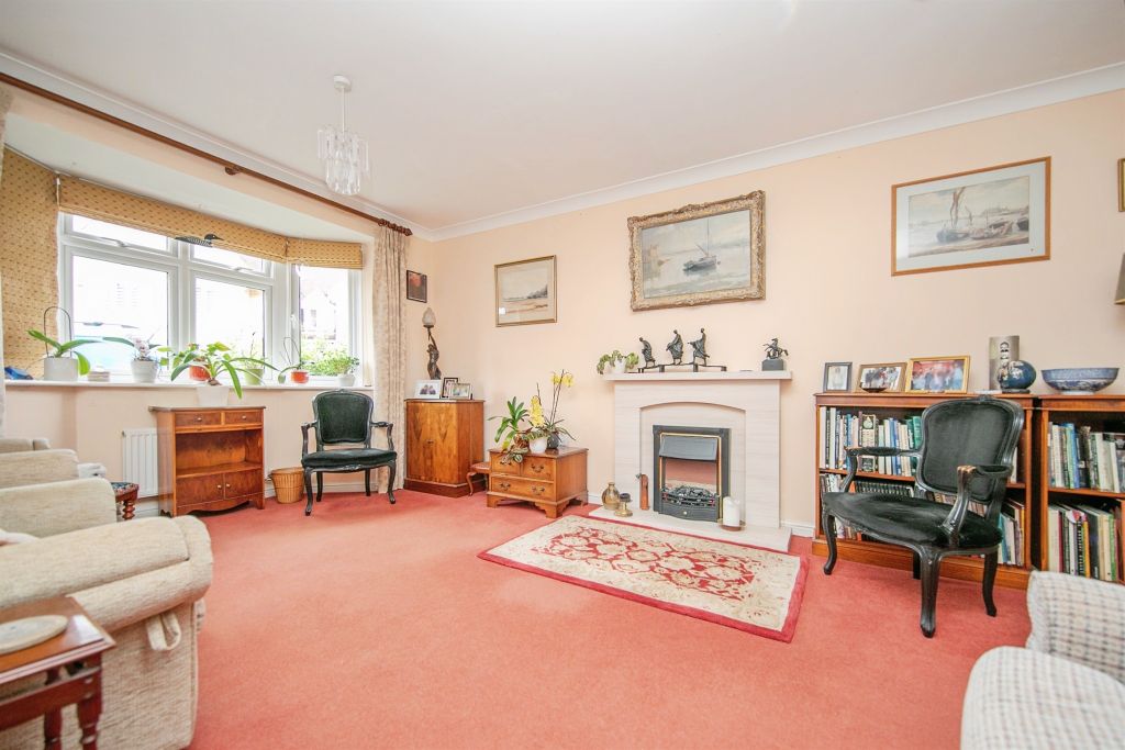 Property photo 2 of 17