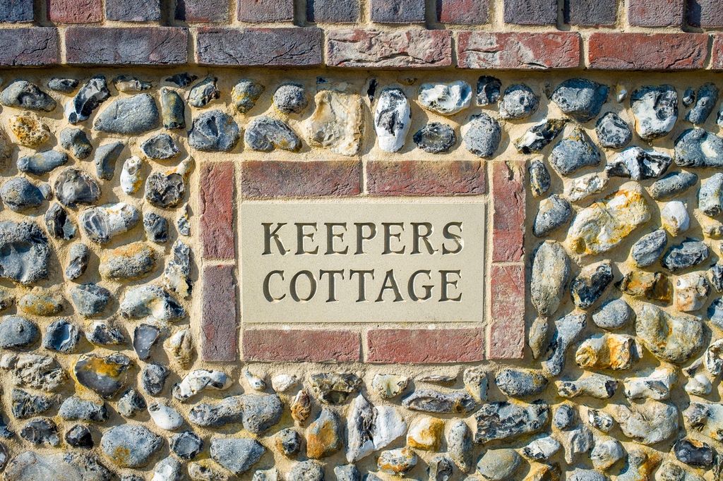 Property photo 2 of 40 Kcwhkeepers Cottage-5