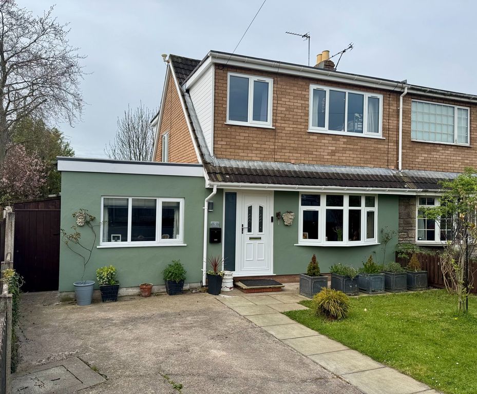 Property photo 1 of 18