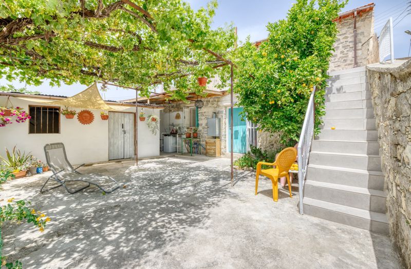 Property photo 2 of 15 Courtyard With...