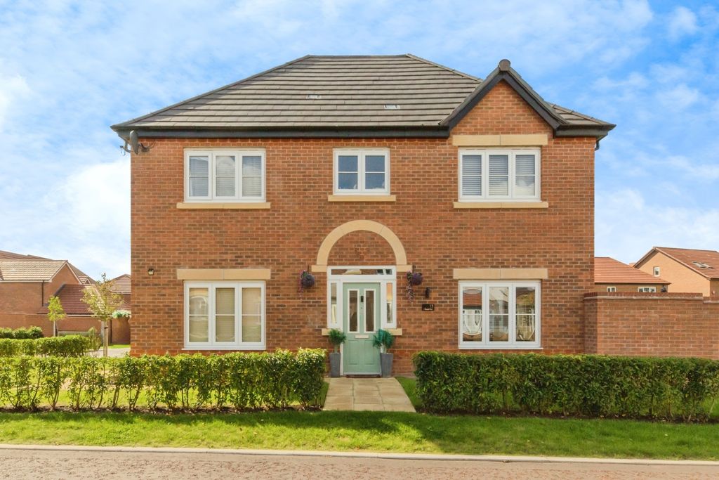 Property photo 1 of 17 Photo