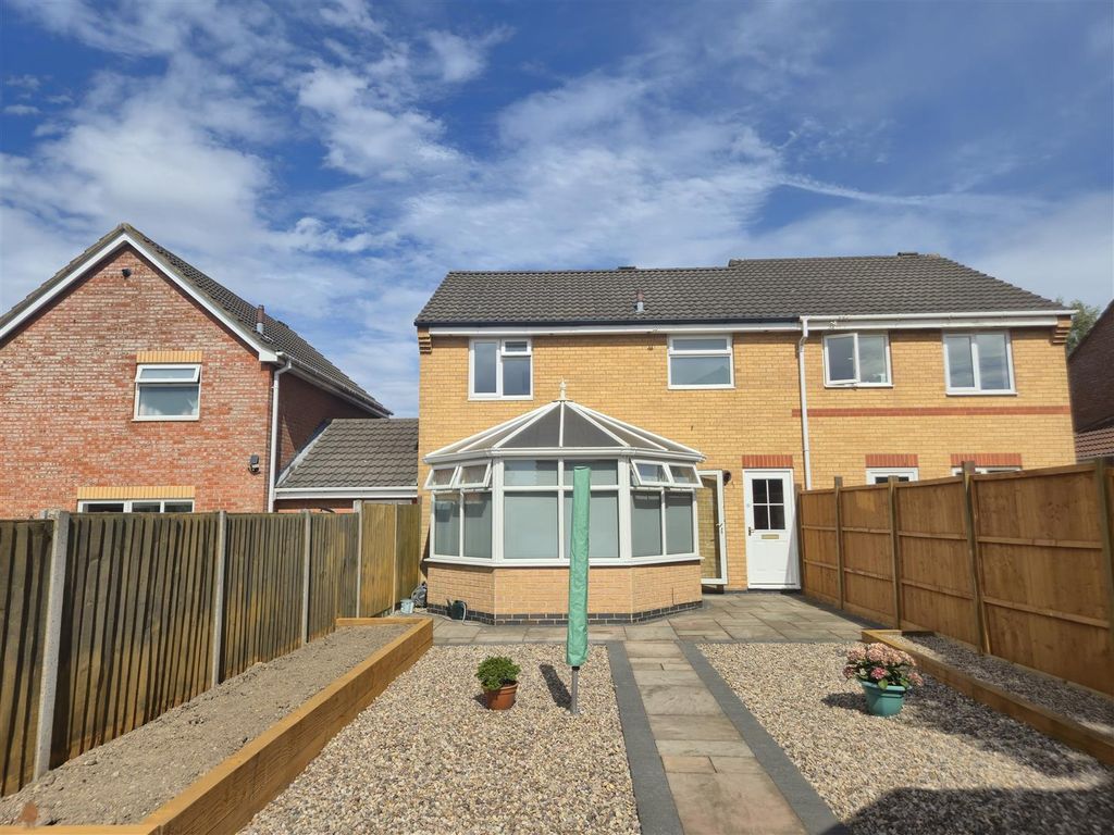 Property photo 2 of 18 Private Rear Garden