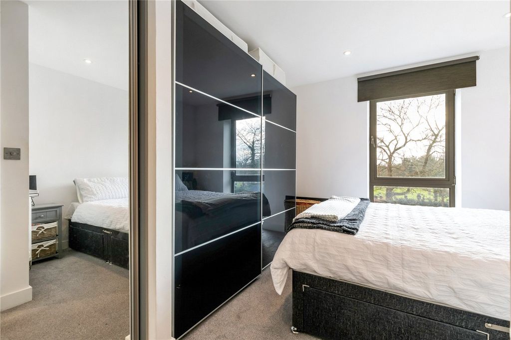 Property photo 3 of 12 Picture No. 06