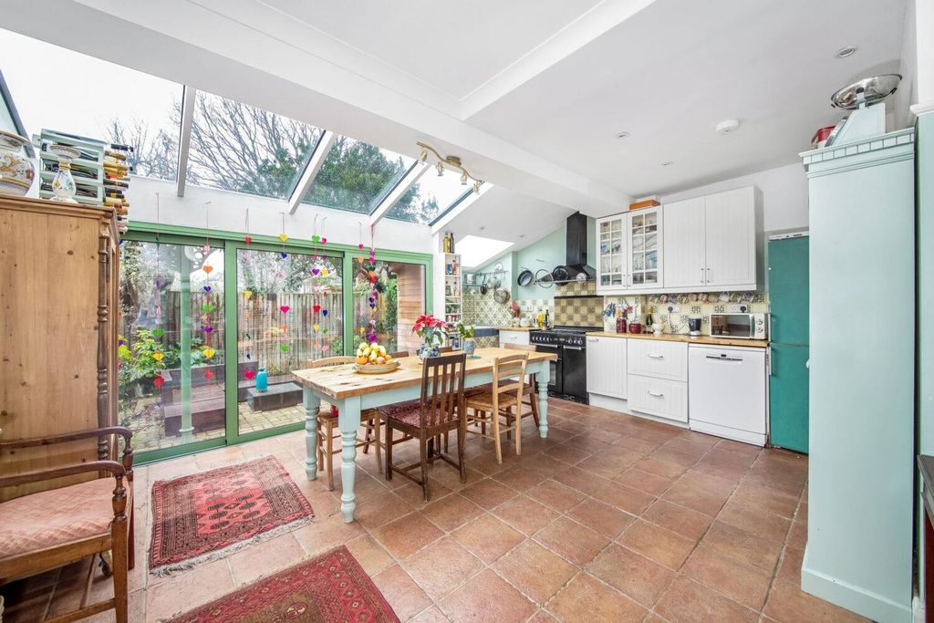 Property photo 2 of 15