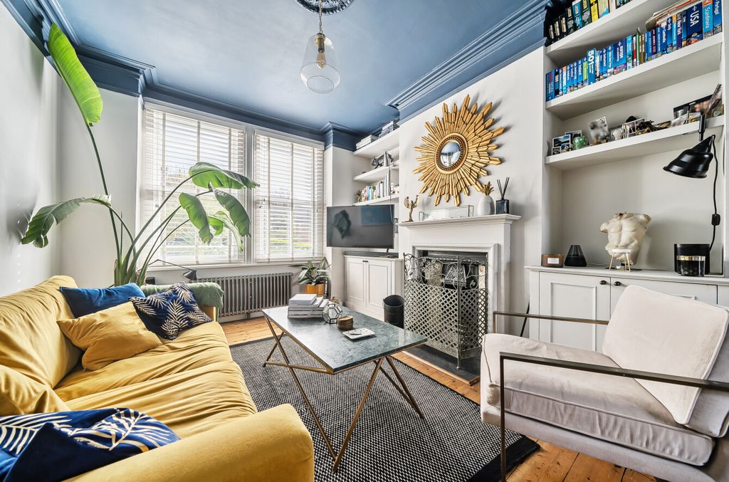 Property photo 2 of 12 1438306-5-69Cab07...