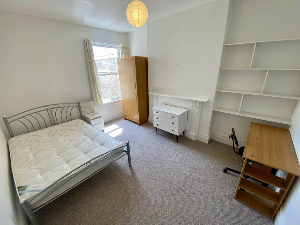 Property photo 3 of 18 Img_6586