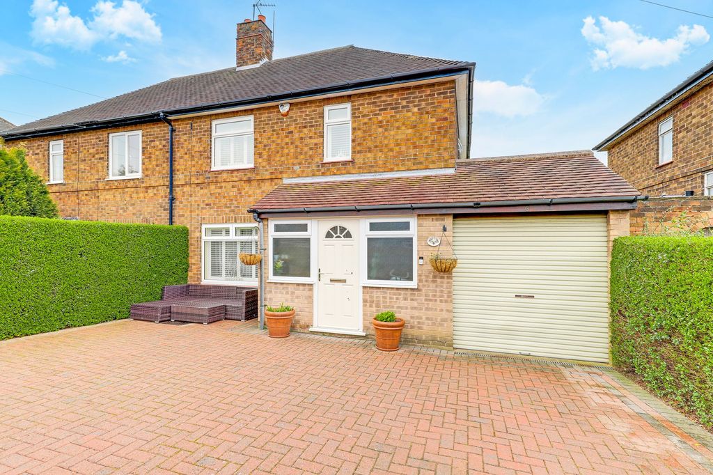 Property photo 1 of 22