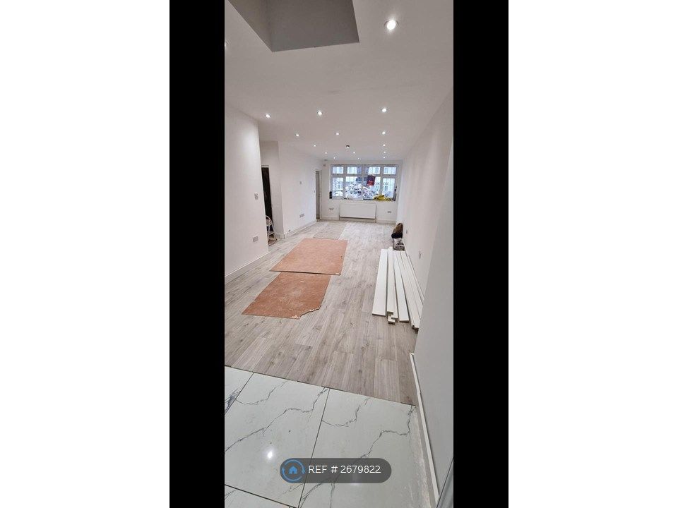 Property photo 2 of 9 Open Plan Living Room