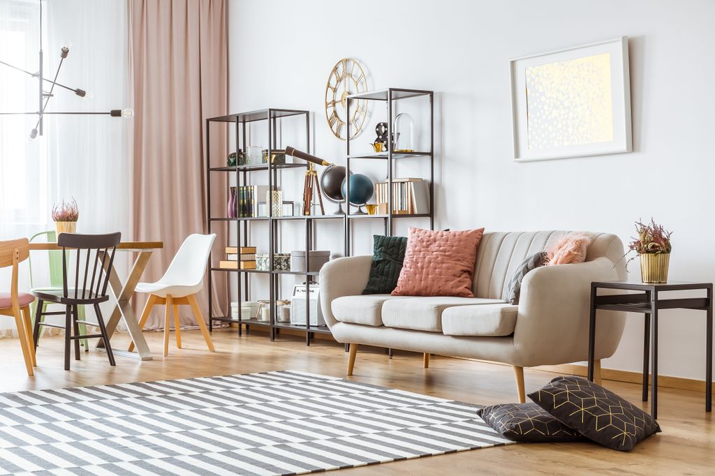 Property photo 3 of 12 Lakeside Off-Plan Istanbul Property For Sale - Bright And Airy Lounge