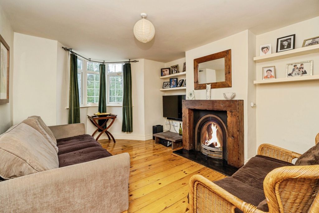 Property photo 2 of 16 Picture No. 20