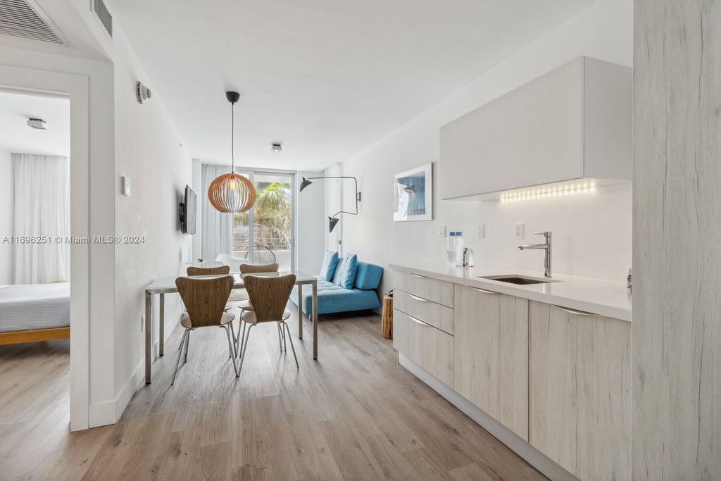 Property photo 2 of 23 <Alttext/>