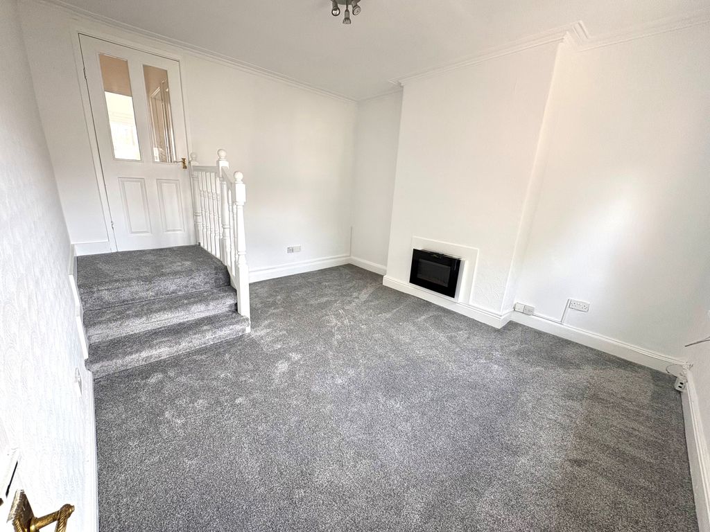 Property photo 3 of 7 Image