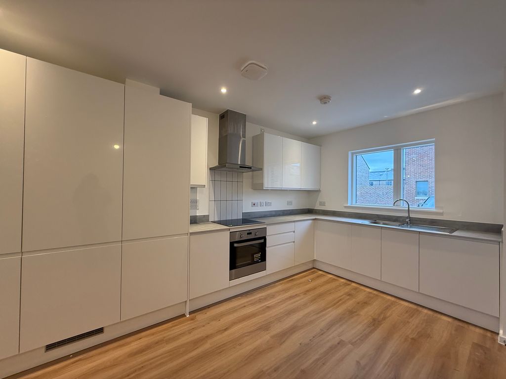 Property photo 2 of 10 Image