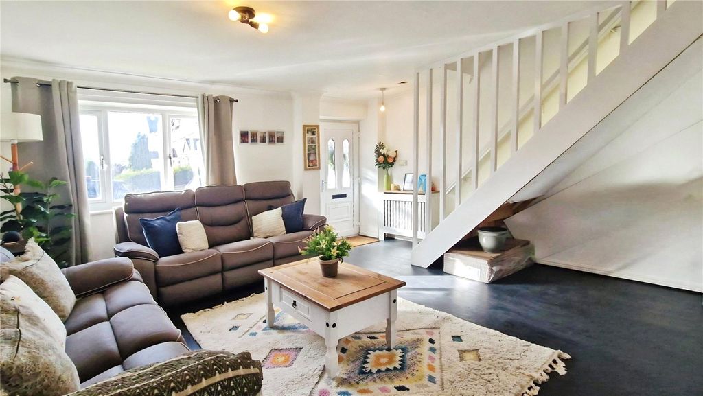 Property photo 2 of 19 Picture No. 22