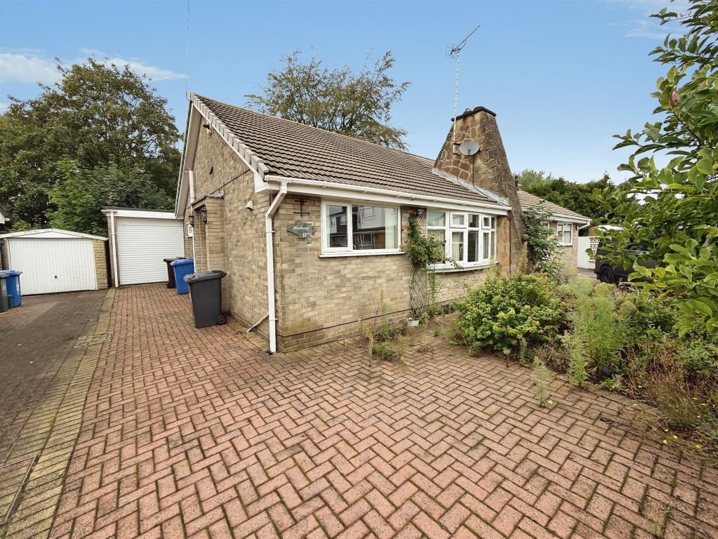 Property photo 1 of 12