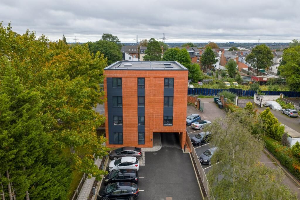 Property photo 1 of 11 9