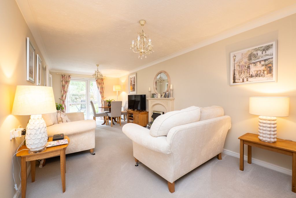 Property photo 2 of 17 Picture No. 05
