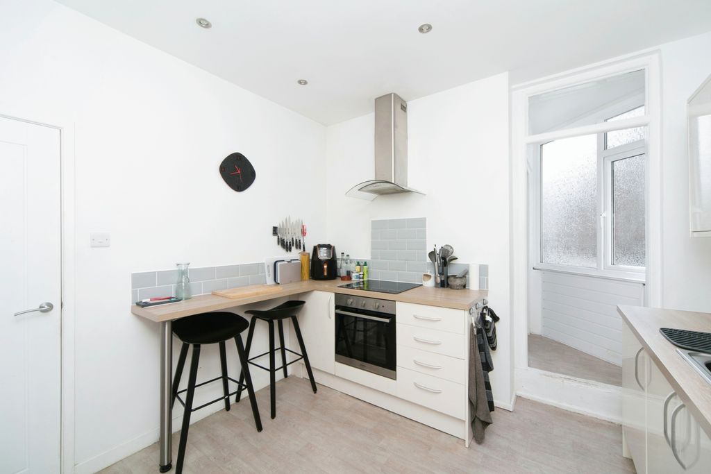 Property photo 3 of 13 Photography