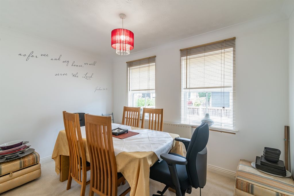 Property photo 3 of 13 Dining Room