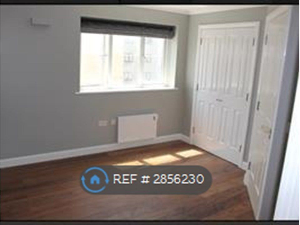 Property photo 3 of 4