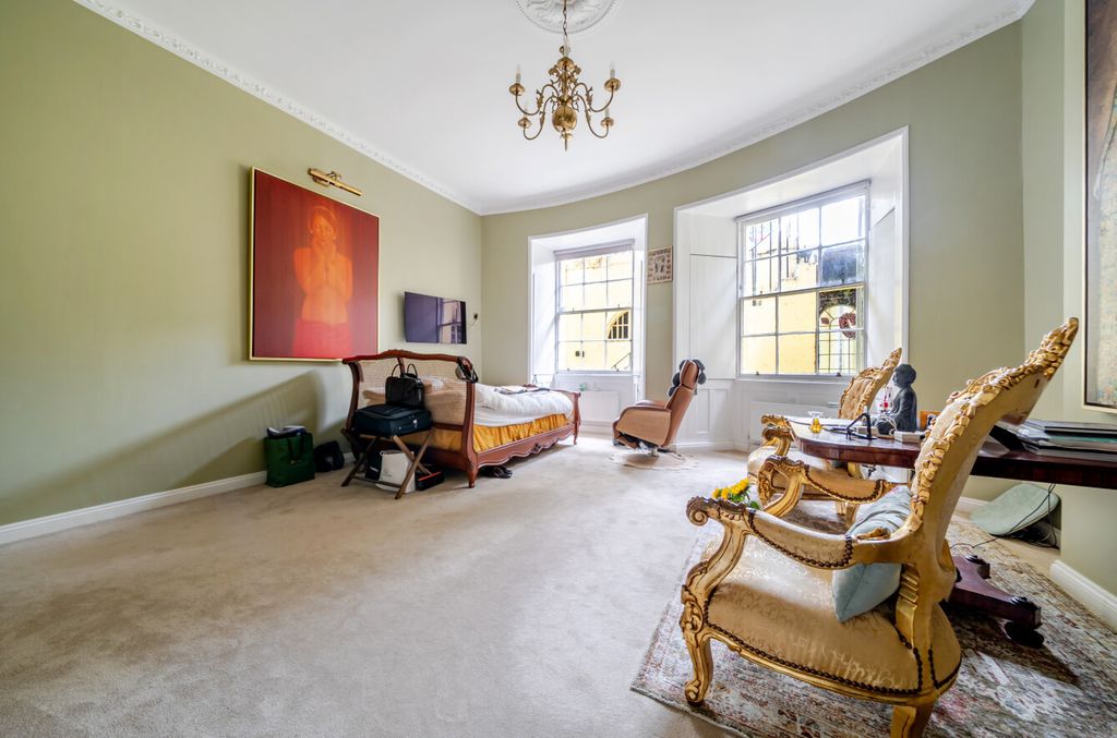 Property photo 3 of 12 1521161-2-6Aa2Cef...