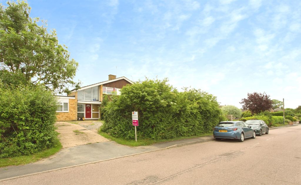 Property photo 1 of 13