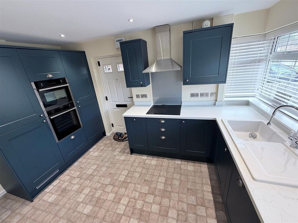 Property photo 2 of 17 S3.Jpg