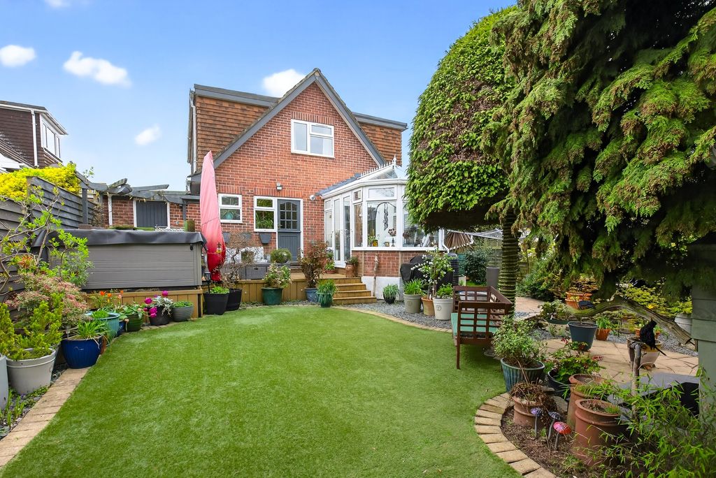 Property photo 1 of 25