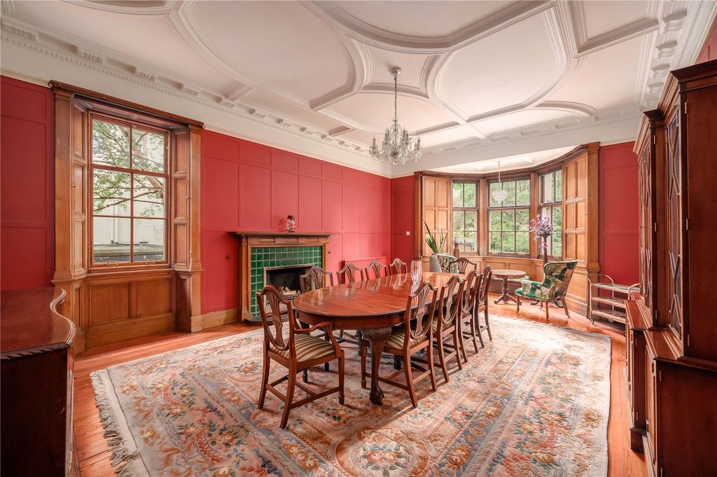 Property photo 3 of 25 Dining Room
