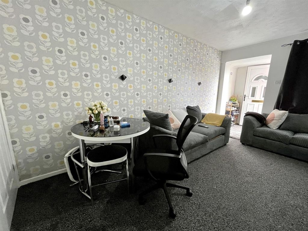 Property photo 2 of 6 Img_4706.Jpeg