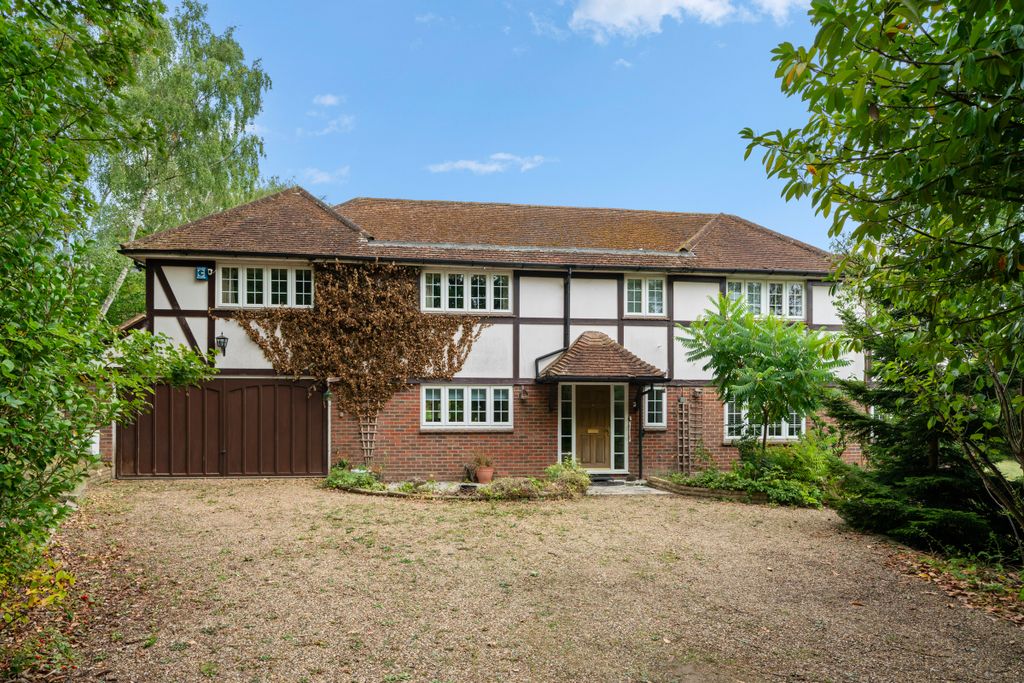 Property photo 2 of 18