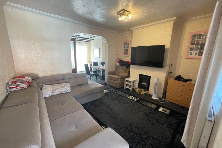 Property photo 2 of 10