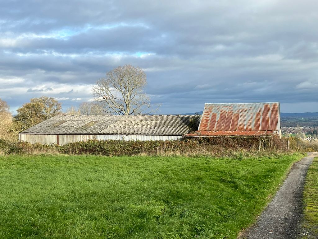 Property photo 1 of 6 Img_0733