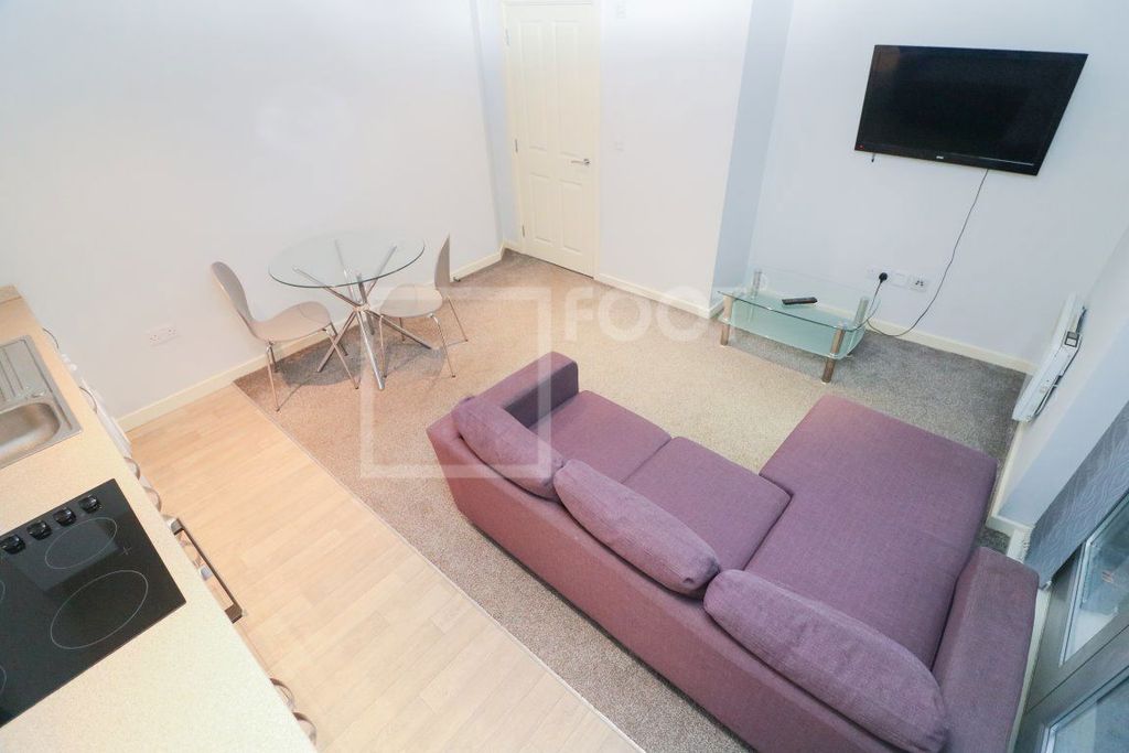 Property photo 3 of 13