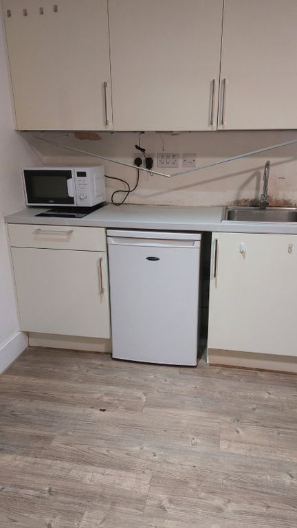 Property photo 3 of 8 Picture No. 07