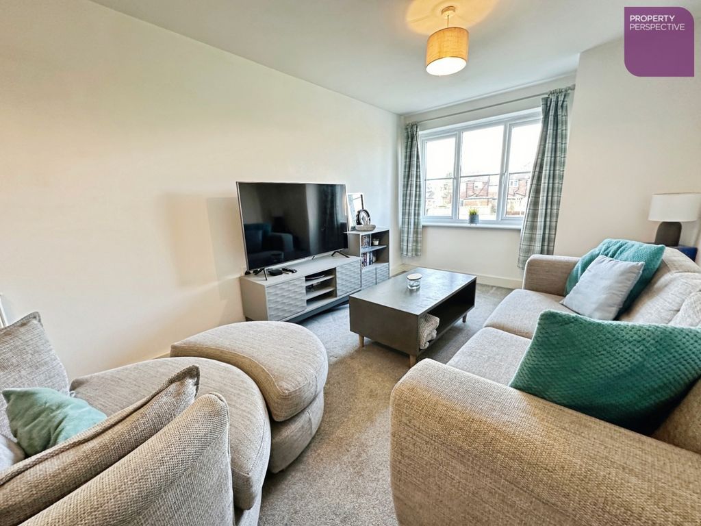 Property photo 2 of 13 Pbox-Img.Jpg