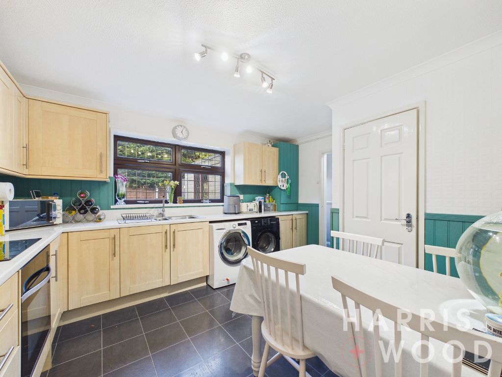 Property photo 2 of 26 4996062