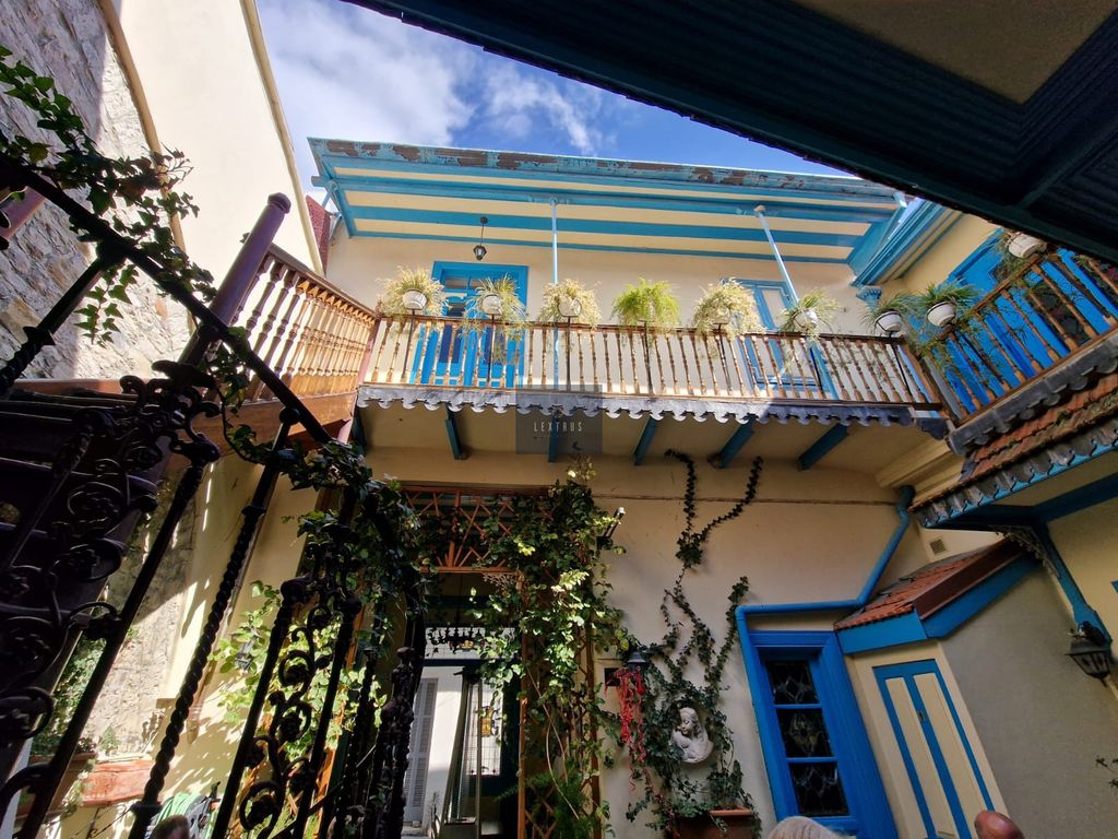 Property photo 1 of 49