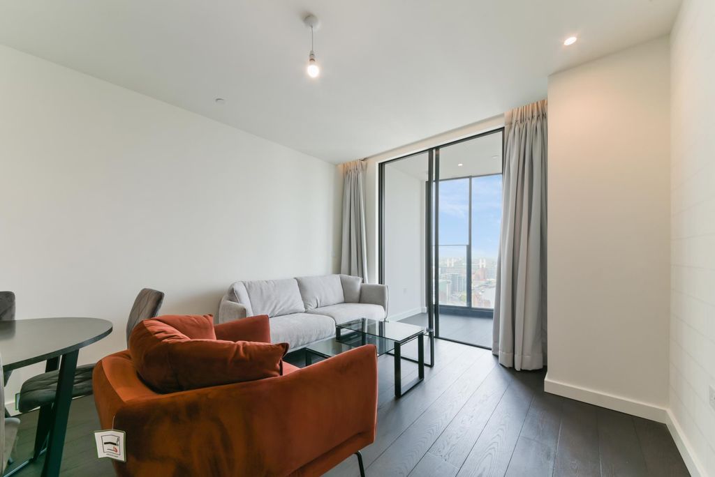 Property photo 3 of 25